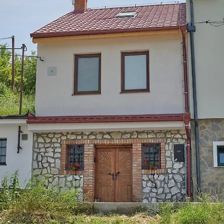 بيت للعطل Apart Kobyli Kobylí