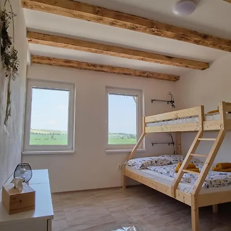 Apart Kobyli