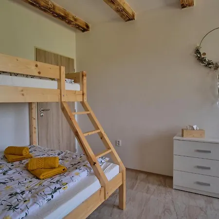 Apart Kobyli Feriehus Kobylí