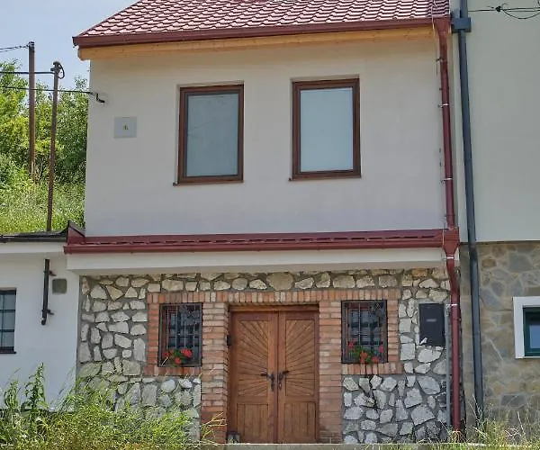 펜션 Apart Kobyli Kobylí